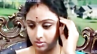 Последнее тамильское видео от South Waheetha, Anagarigam.mp45, предлагает чувственный опыт с заманчивой актрисой в горячем действии.
